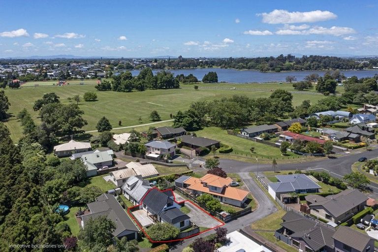 Photo of property in 21a Rimmington Drive, Hamilton Lake, Hamilton, 3204