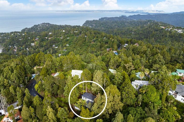 Photo of property in 45 Park Road, Titirangi, Auckland, 0604