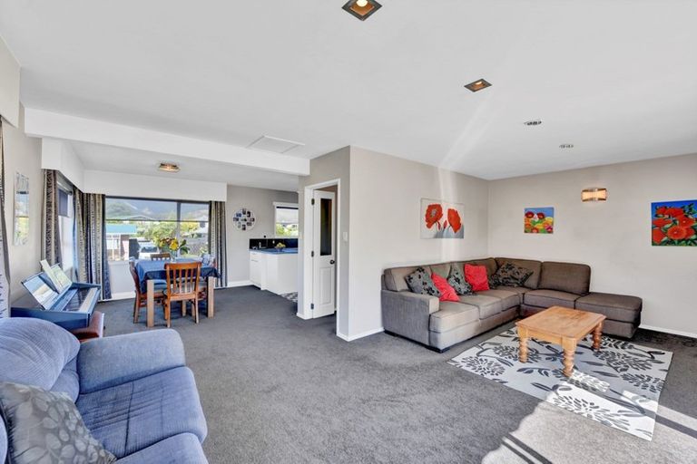 Photo of property in 9 Kent Street, Stoke, Nelson, 7011