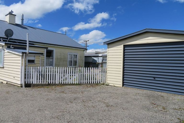 Photo of property in 24 Halton Street, East Gore, Gore, 9710