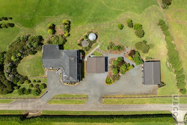 Photo of property in 83 Mount Albion Rise, Taupaki, Henderson, 0782
