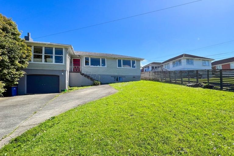 Photo of property in 47 Park Road, Glenfield, Auckland, 0629