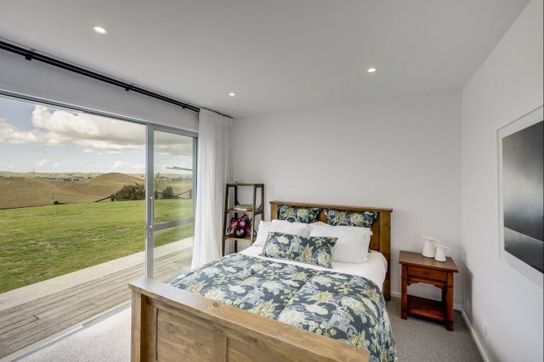 Photo of property in 1232 Taihape Road, Sherenden, Hastings, 4179