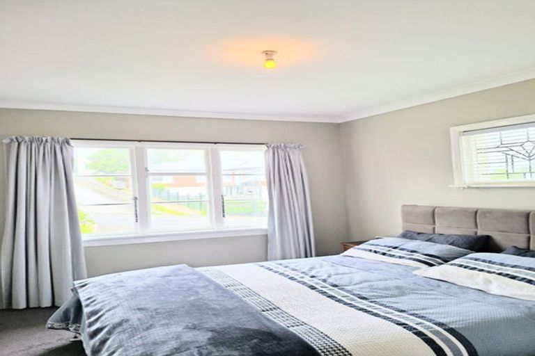Photo of property in 32 Teignmouth Street, Abbotsford, Dunedin, 9018