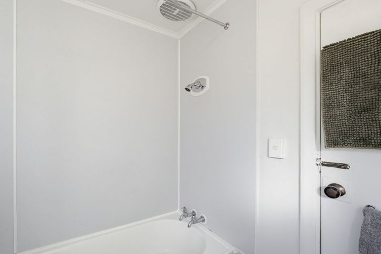 Photo of property in 168 Aorangi Road, Bryndwr, Christchurch, 8053