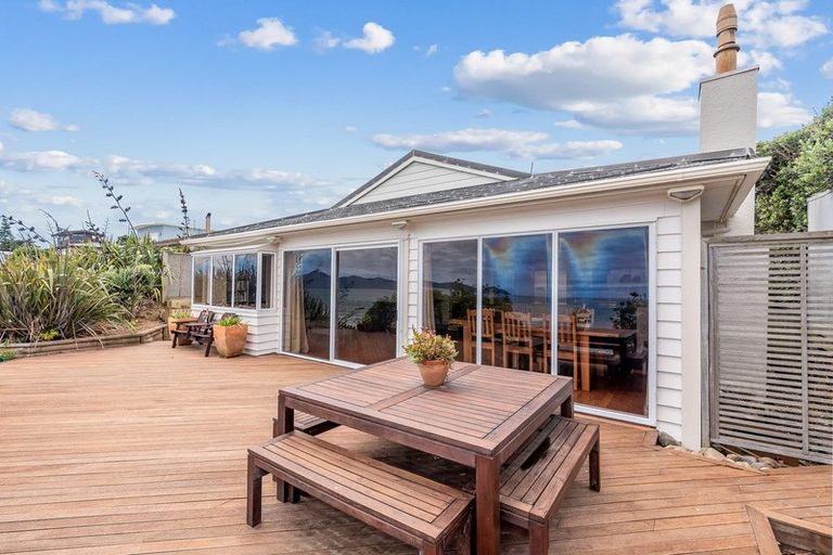 Photo of property in 100 The Esplanade, Raumati South, Paraparaumu, 5032