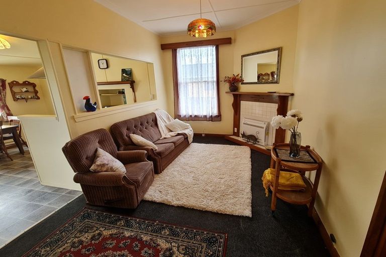 Photo of property in 41 Queen Street, Westport, 7825