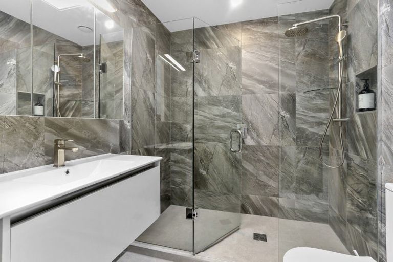 Photo of property in 8 Jack Seabrook Road, Hobsonville, Auckland, 0616