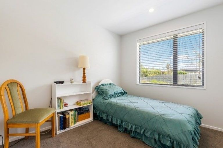 Photo of property in 3 Mcivor Place, Rangiora, 7400