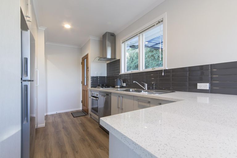 Photo of property in 29 Maude Street, Riverhead, 0820