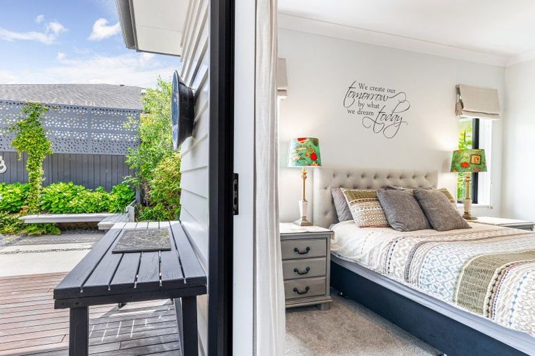 Photo of property in 91 Pohutukawa Parade, Riverhead, 0820