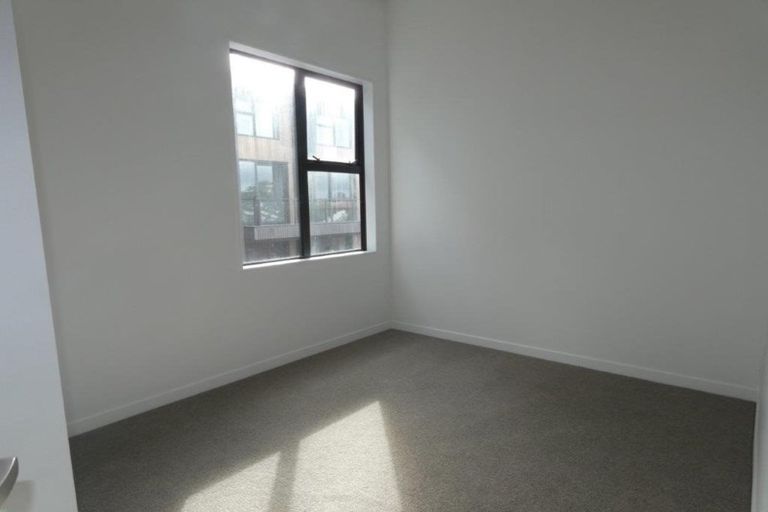 Photo of property in 10/20u Trent Street, Island Bay, Wellington, 6023