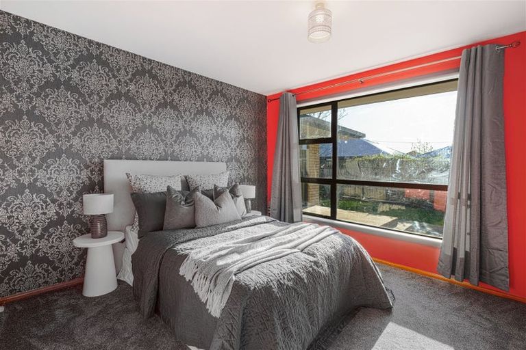 Photo of property in 327 Ferry Road, Waltham, Christchurch, 8011