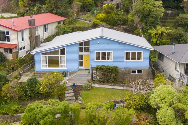 Photo of property in 17 Norwich Street, Wadestown, Wellington, 6012