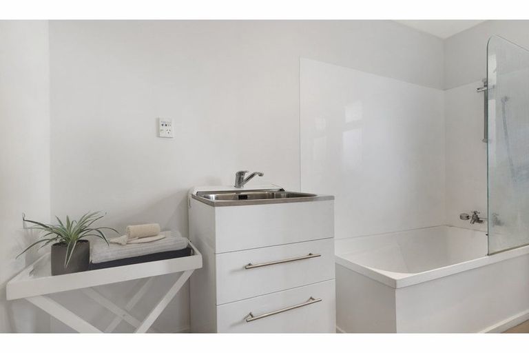 Photo of property in 85 Vagues Road, Northcote, Christchurch, 8052