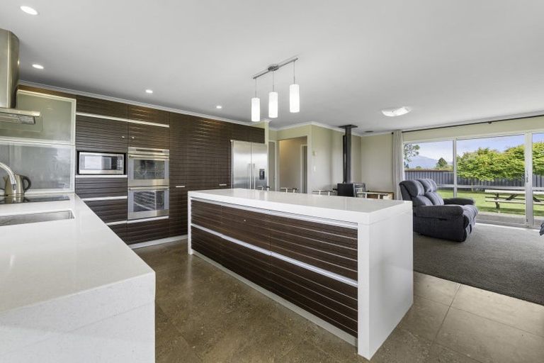 Photo of property in 483 Beaconsfield Road, Stratford, 4394