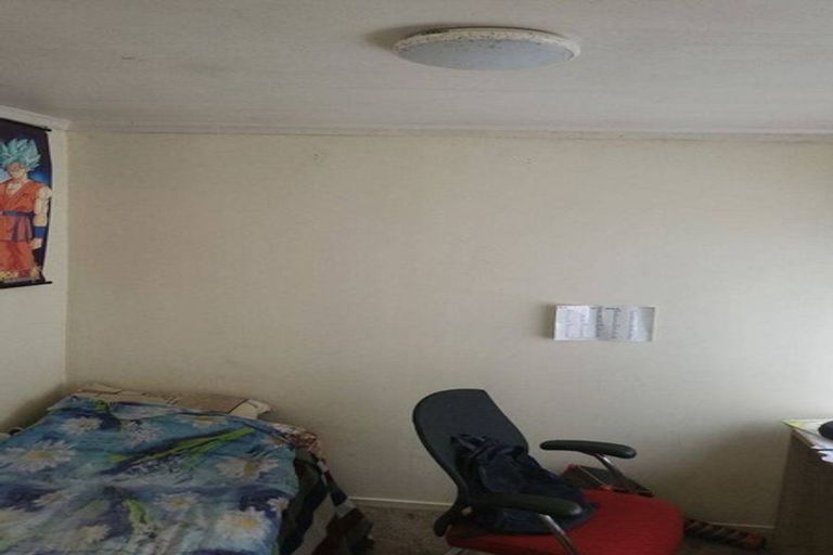 Photo of property in 2/8 James Road, Manurewa, Auckland, 2102