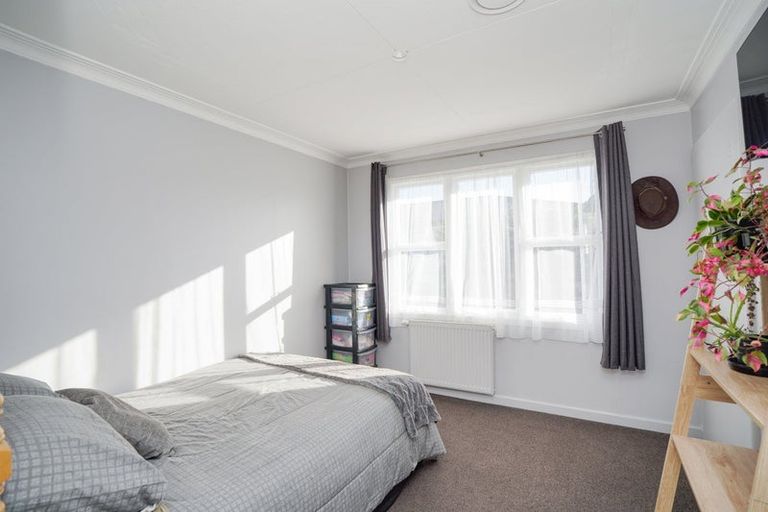 Photo of property in 230 Conyers Street, Strathern, Invercargill, 9812