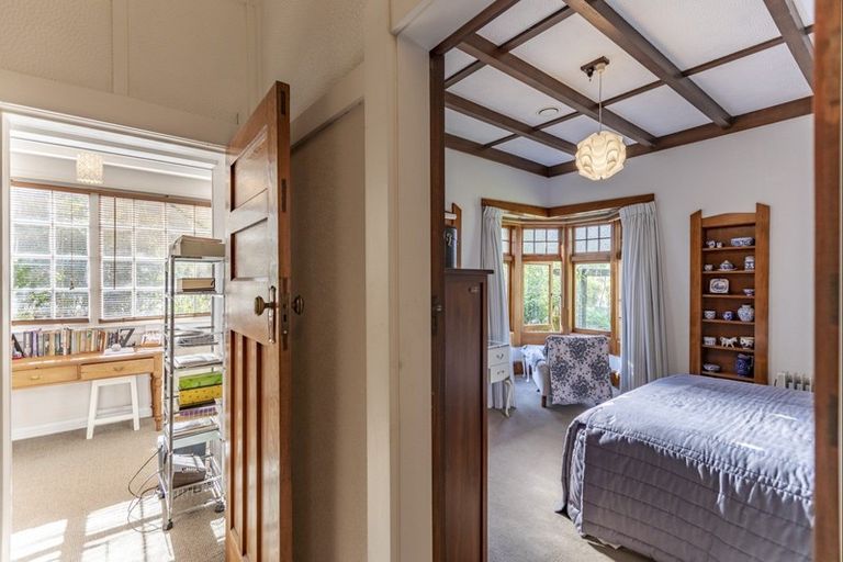 Photo of property in 29 Domain Road, Waipawa, 4210