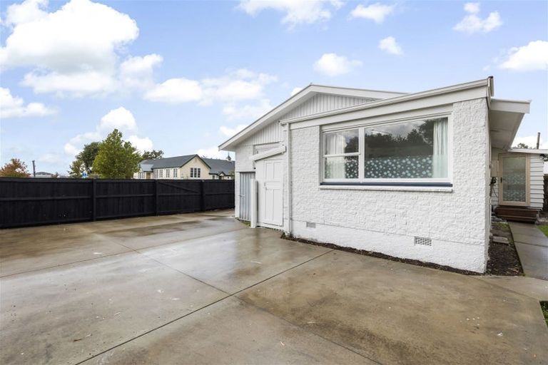 Photo of property in 1/37 Matipo Street, Riccarton, Christchurch, 8041