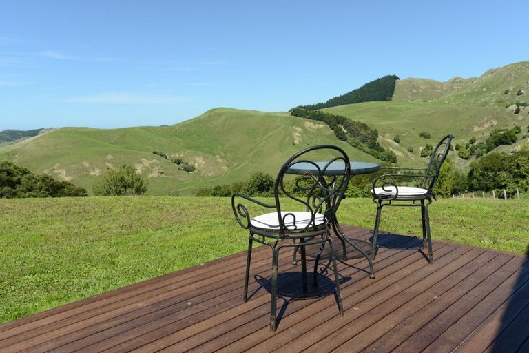 Photo of property in 1993 Waimarama Road, Waimarama, Havelock North, 4294
