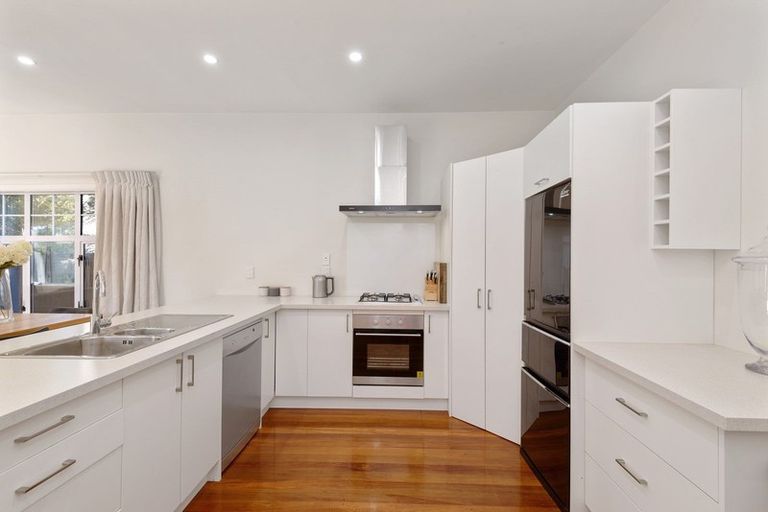 Photo of property in 8 Jacobs Street, St Albans, Christchurch, 8014