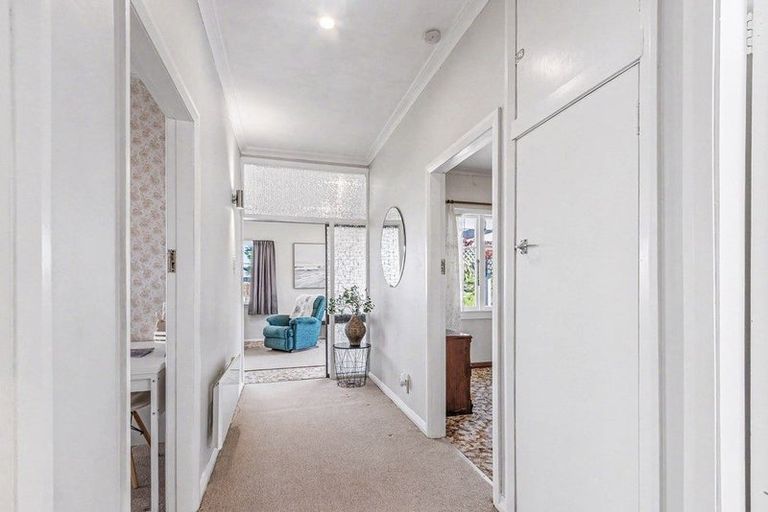 Photo of property in 14 Toi Street, Tawhero, Whanganui, 4501