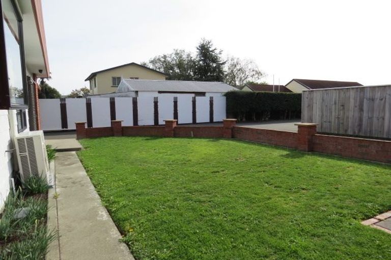 Photo of property in 4/60 Songer Street, Stoke, Nelson, 7011