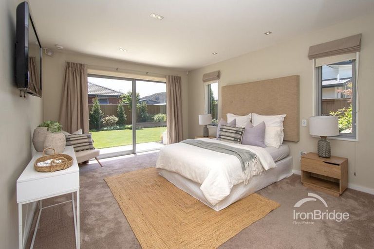 Photo of property in 36 Westpark Drive, Burnside, Christchurch, 8053
