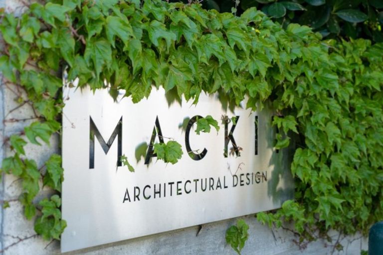 Photo of property in 132 West Street, Greytown, 5712