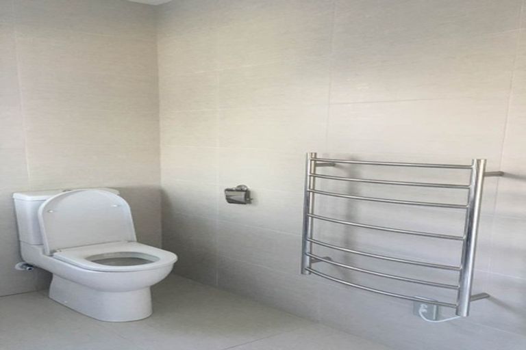 Photo of property in 76 Laurel Oak Drive, Schnapper Rock, Auckland, 0632