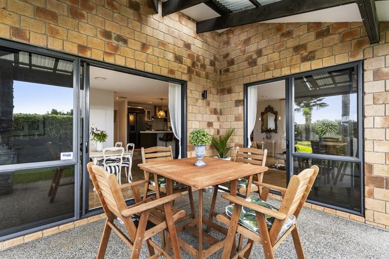 Photo of property in 14 Jenny Lane, Waiuku, 2123