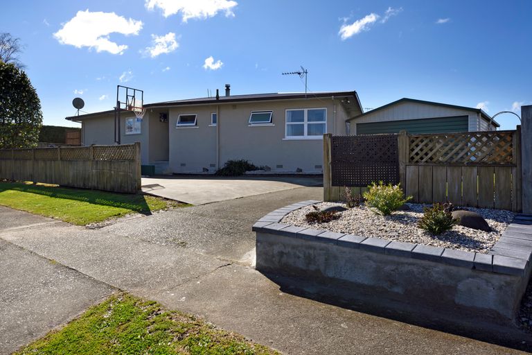 Photo of property in 29 Marlowe Street, Stoke, Nelson, 7011