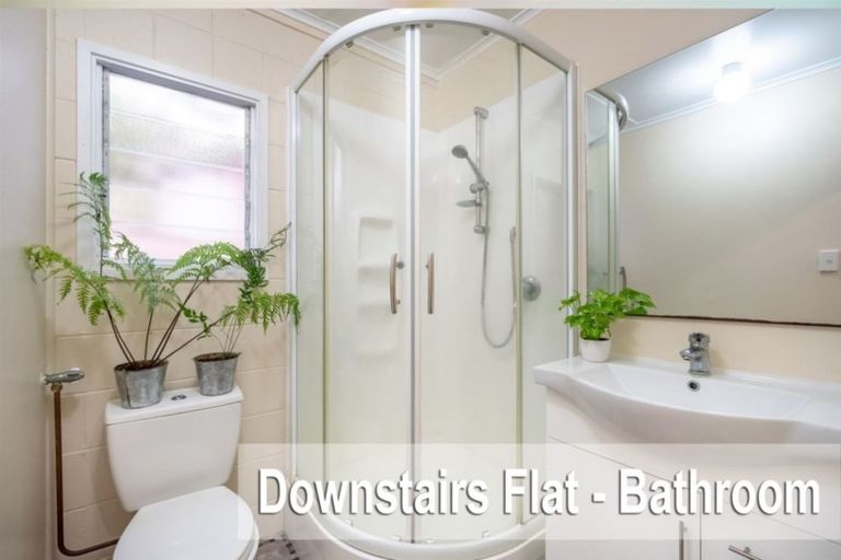 Photo of property in 11 Havenwood Place, Birkenhead, Auckland, 0626