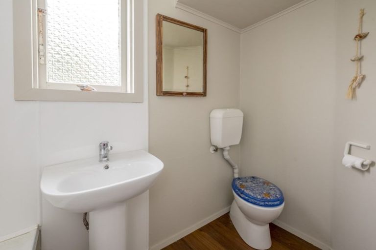 Photo of property in 10 Manly Street, Paraparaumu Beach, Paraparaumu, 5032