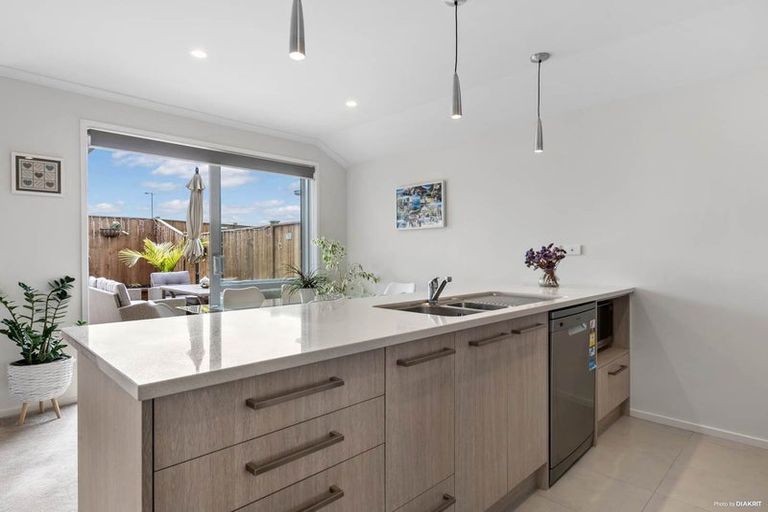 Photo of property in 14 Huamanu Street, Pukekohe, 2120