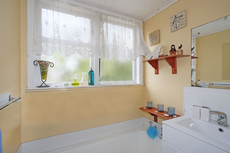 Photo of property in 5 Hooks Road, Manurewa, Auckland, 2102