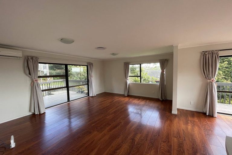Photo of property in 3 Halder Place, Torbay, Auckland, 0632