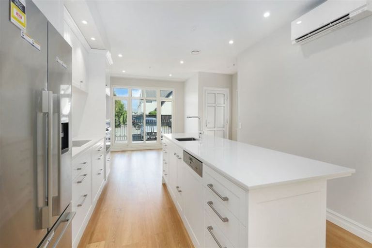 Photo of property in 14a Ayr Street, Riccarton, Christchurch, 8011