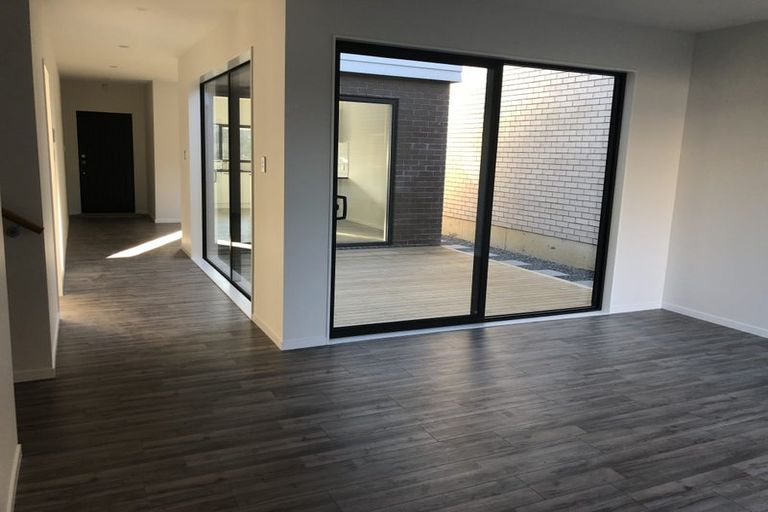 Photo of property in 8 Artemis Way, Flat Bush, Auckland, 2019