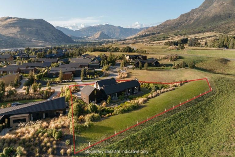 Photo of property in 36 Mckellar Drive, Jacks Point, Queenstown, 9371