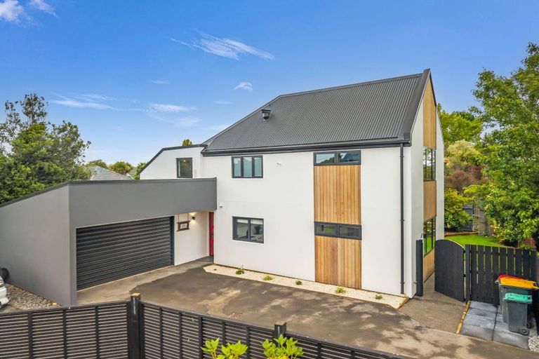 Photo of property in 128a Mcfaddens Road, St Albans, Christchurch, 8052