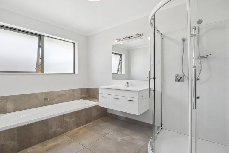 Photo of property in 3 Heasley Lane, Mosgiel, 9092