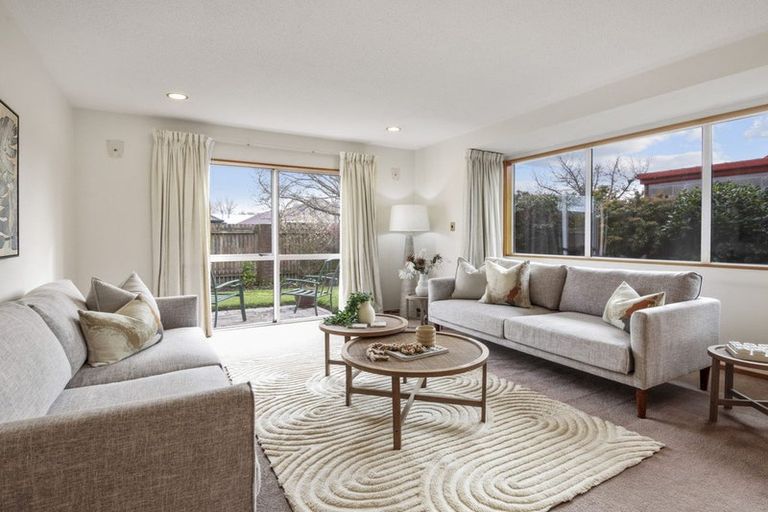 Photo of property in 1/175 Hawthornden Road, Avonhead, Christchurch, 8042