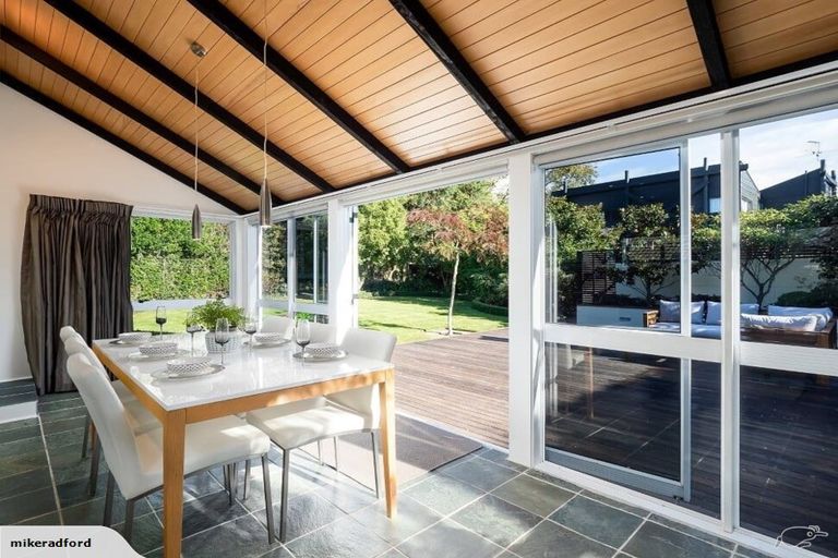 Photo of property in 45a Glenharrow Avenue, Avonhead, Christchurch, 8042