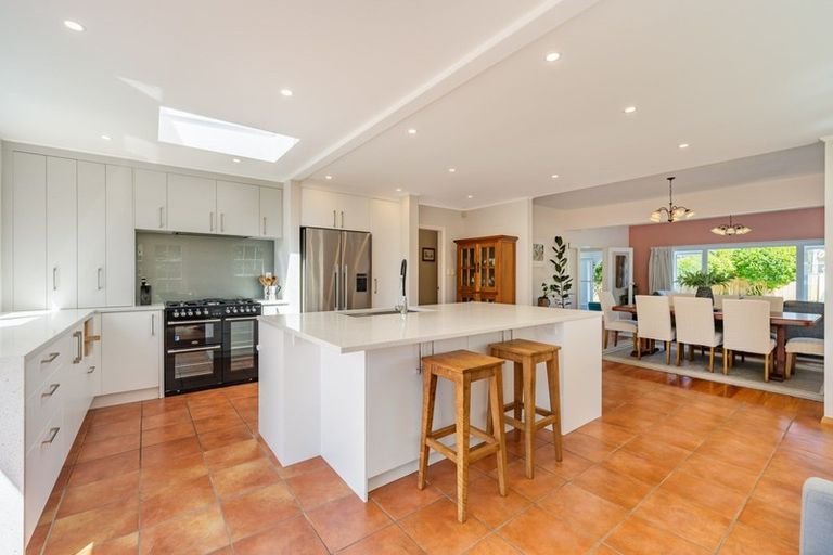 Photo of property in 8 Saint Andrews Grove, Boulcott, Lower Hutt, 5010