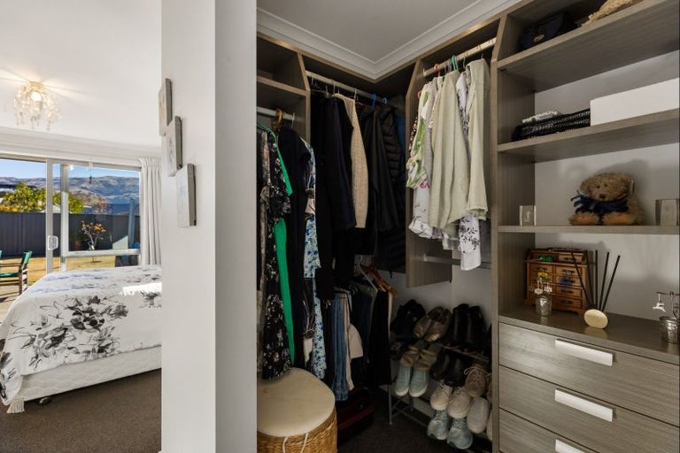 Photo of property in 8 Austral Place, Cromwell, 9310