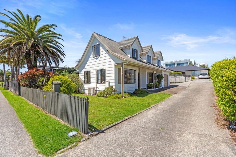 Photo of property in 1040a Papamoa Beach Road, Papamoa Beach, Papamoa, 3118