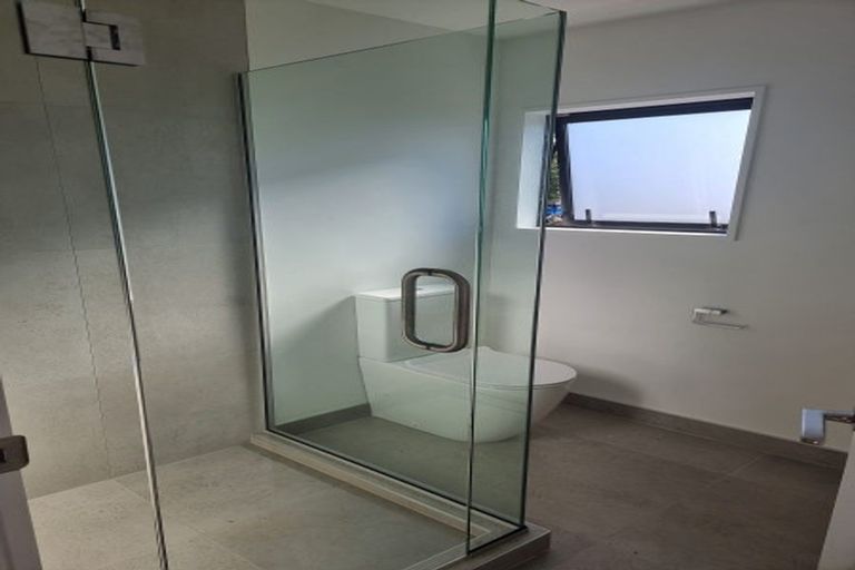 Photo of property in 1/37 Maxwell Street, Riccarton, Christchurch, 8041