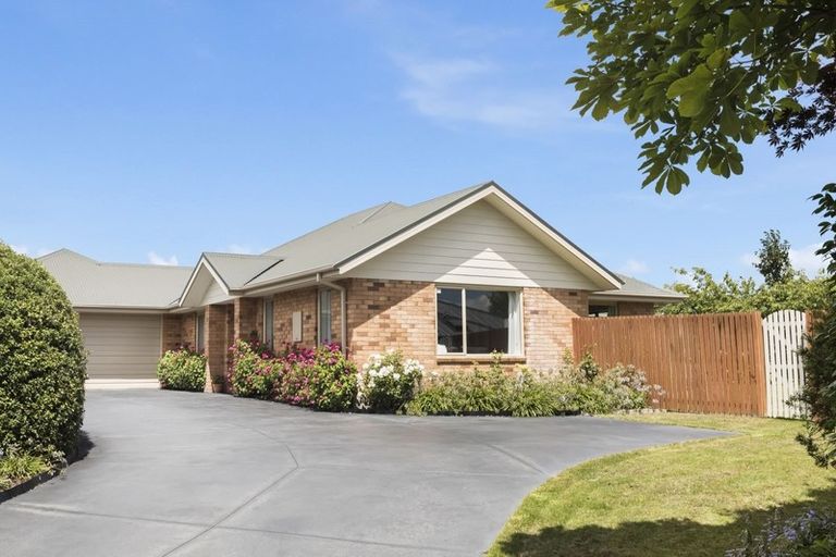 Photo of property in 18 Kapiti Street, Parklands, Christchurch, 8083